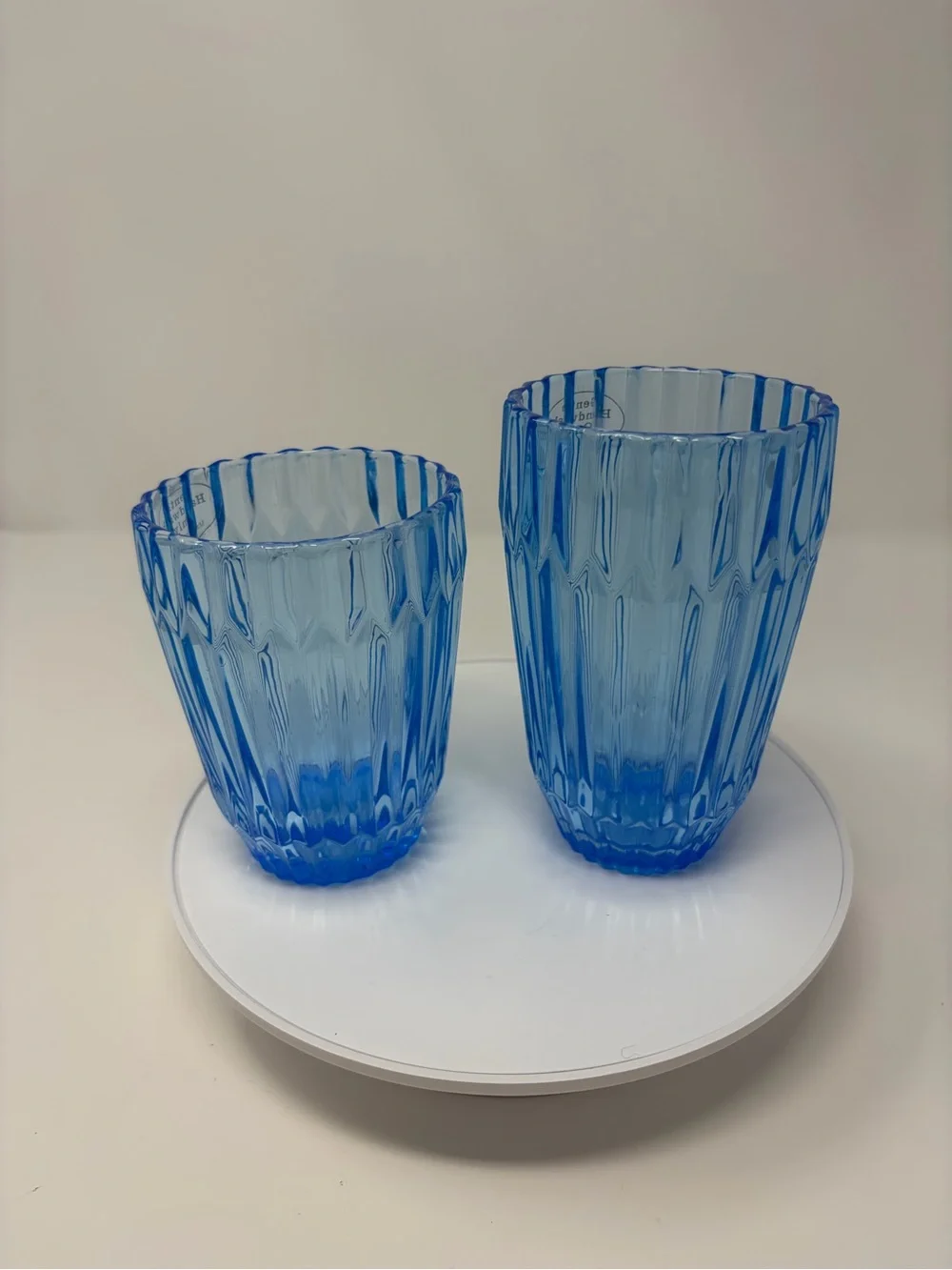Crate & Barrel Set Of 2 Glasses Tumblers Vibrant Blue Shabby Chic Two Sizes New